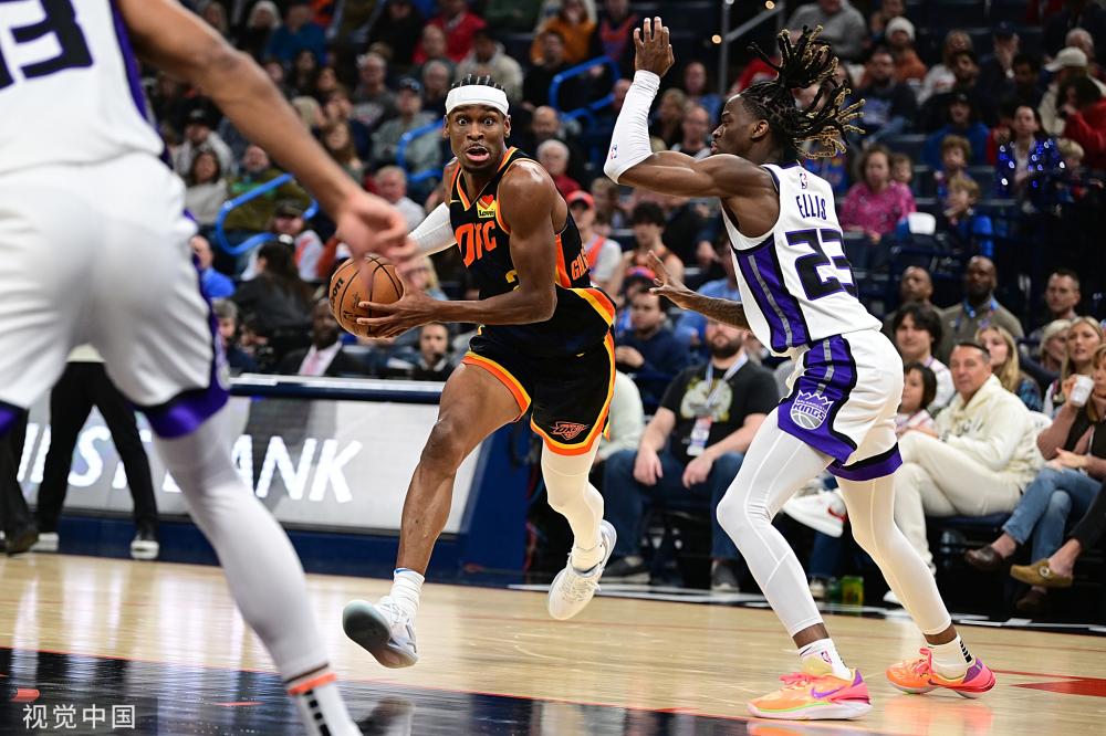 也成就了她 也成就了她